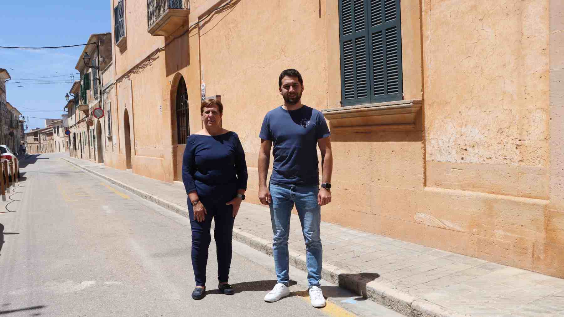 Maria Pons y Joan Gaspar Aguiló, alcaladesa y teniente de alcaldesa de Santanyí.