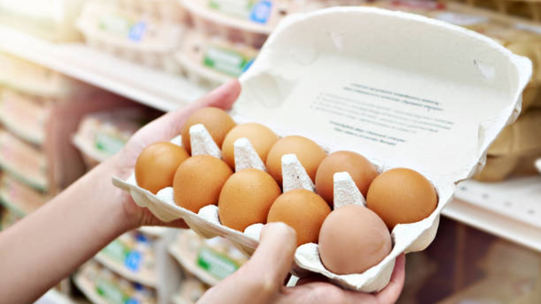 Huevos en un supermercado.