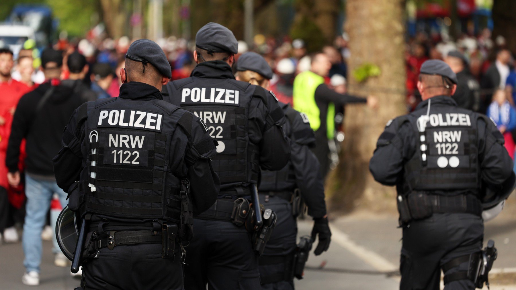 La policía alemana en la Eurocopa. (Getty)