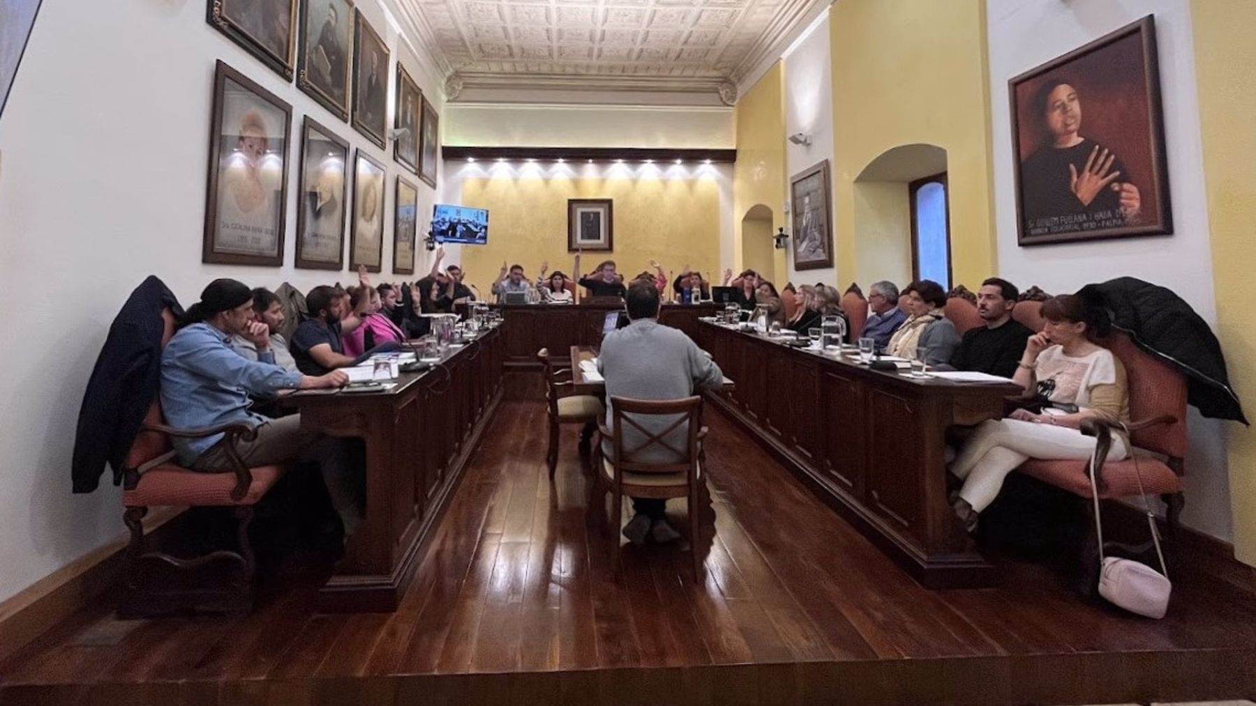 Una sesión plenaria del Ayuntamiento de Manacor.