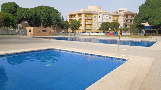 Muere ahogado un niño de 11 años en una piscina de Almería durante una excursión escolar