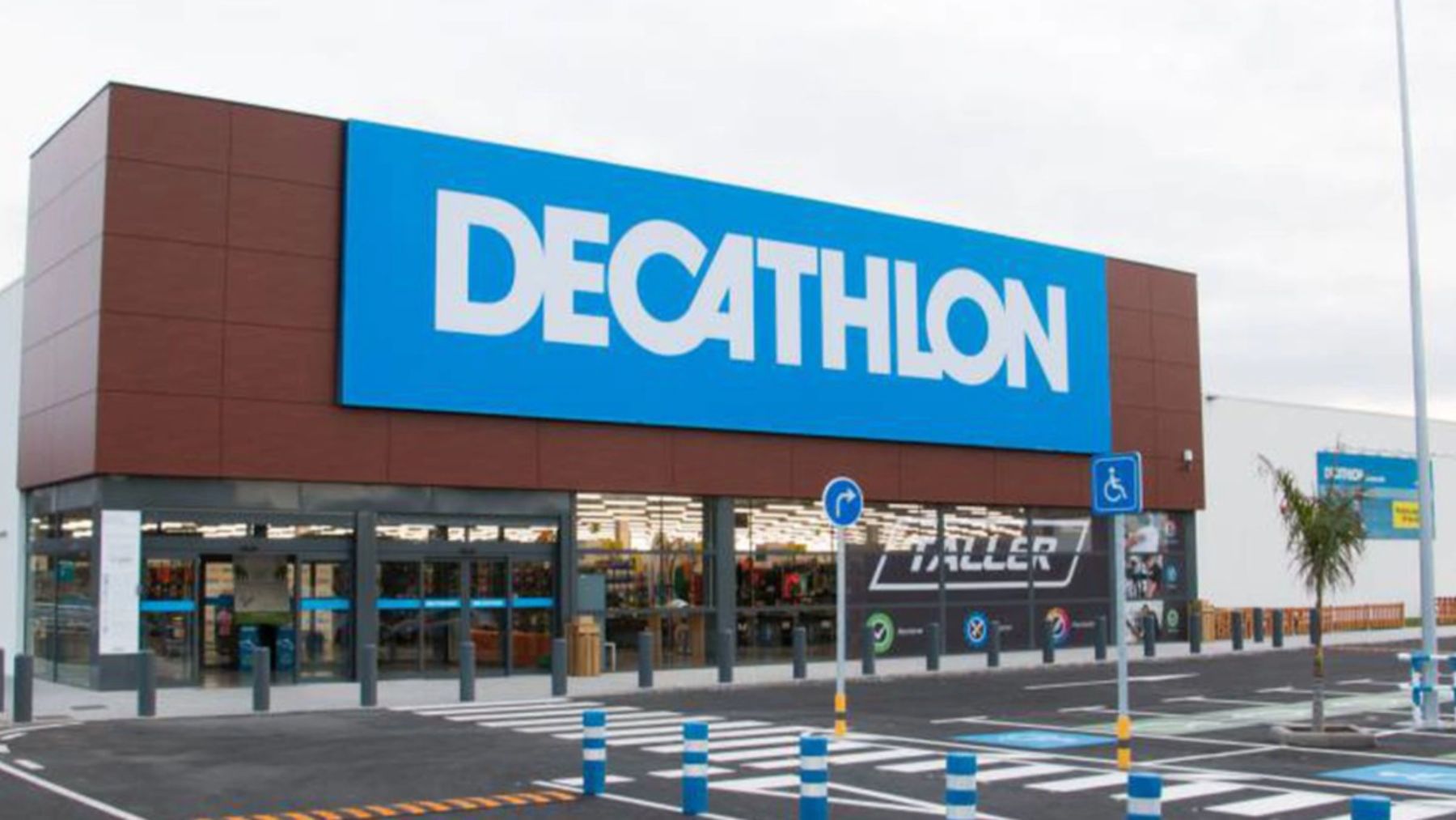 Tienda Decathlon.