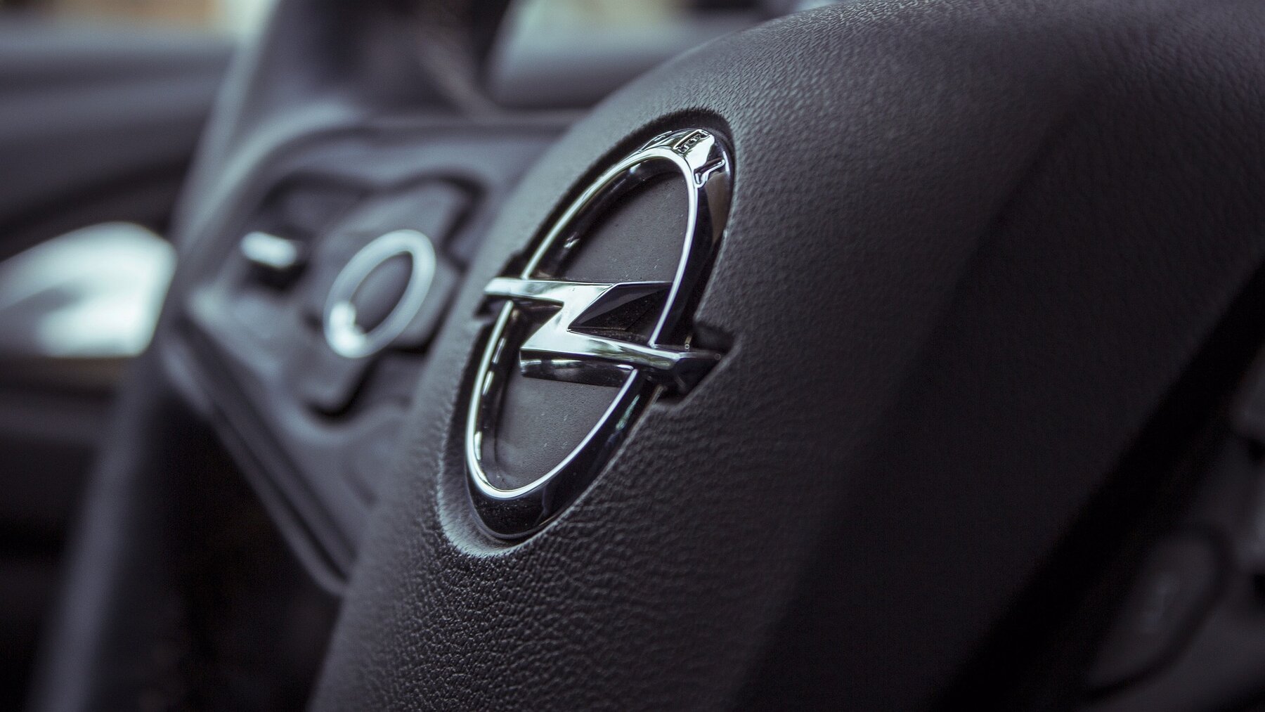 Los airbag de algunos modelos de Opel dan problemas.