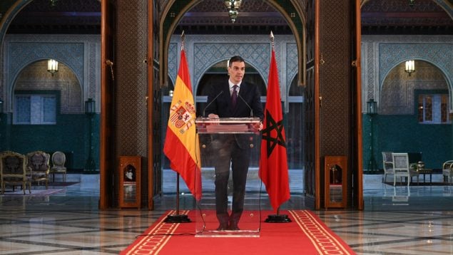 Pedro Sánchez, en una rueda de prensa en Rabat (Marruecos).