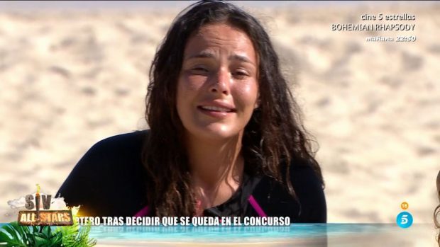 Marta Peñate llora en 'Supervivientes All Stars'. (Mediaset)
