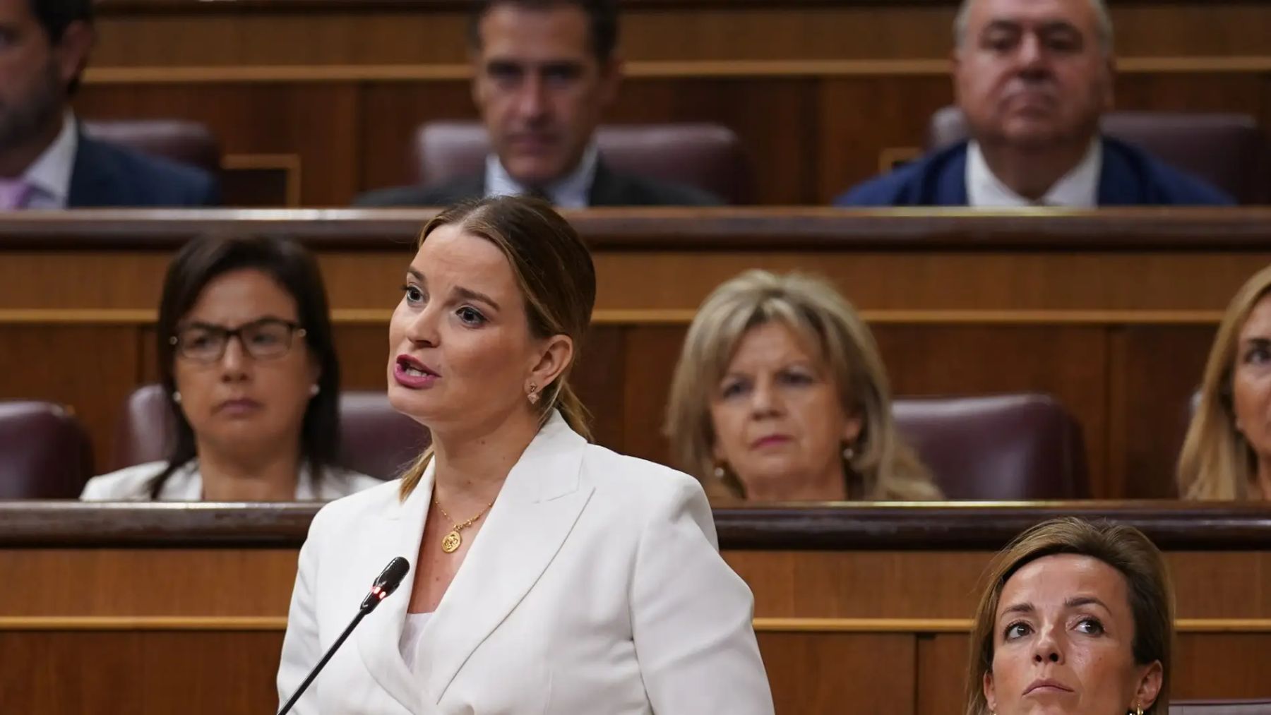 Marga Prohens, presidenta de Baleares, en el Parlament.