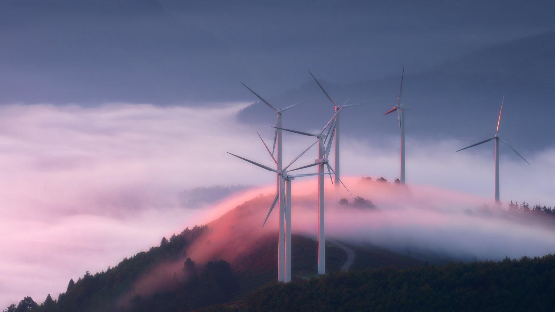 Estados Unidos, China y Alemania mantienen las tres primeras posiciones en el índice RECAI gracias a la demanda sostenida de energías renovables