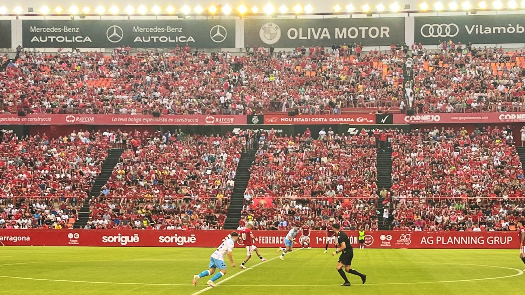 El Nou Estadi estará cerrado cuatro partidos por sanción.