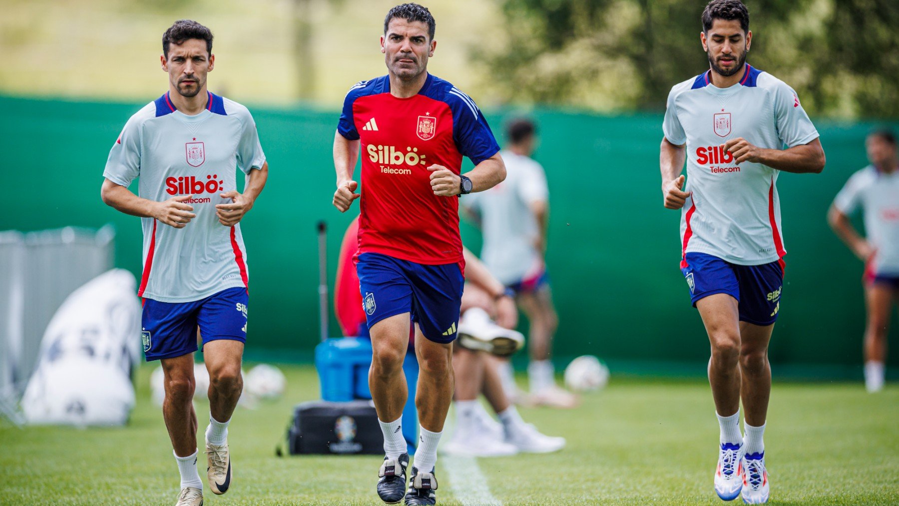 Navas y Ayoze, durante un entrenamiento. (RFEF/Pablo García)