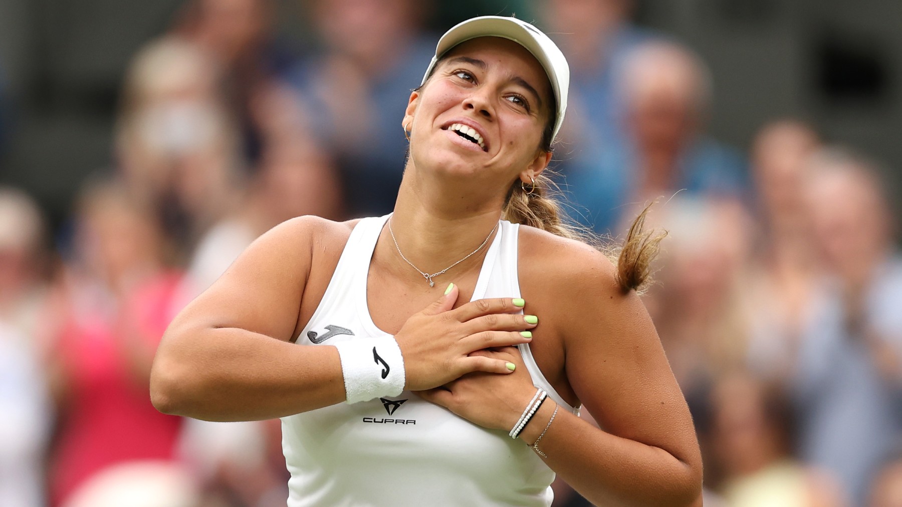 Jessica Bouzas celebra la victoria en Wimbledon. (Getty)