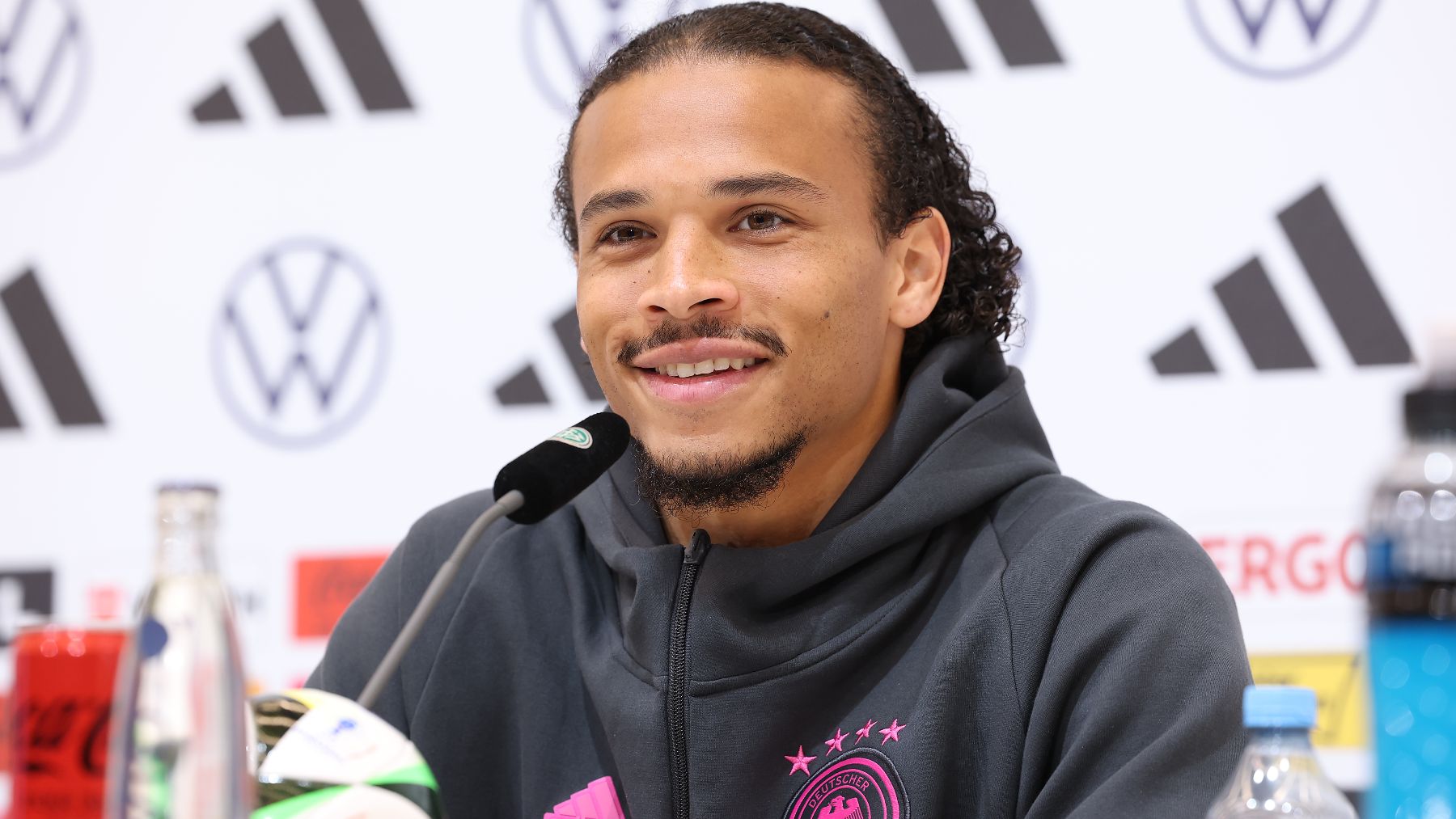 Sané en rueda de prensa. (Getty)