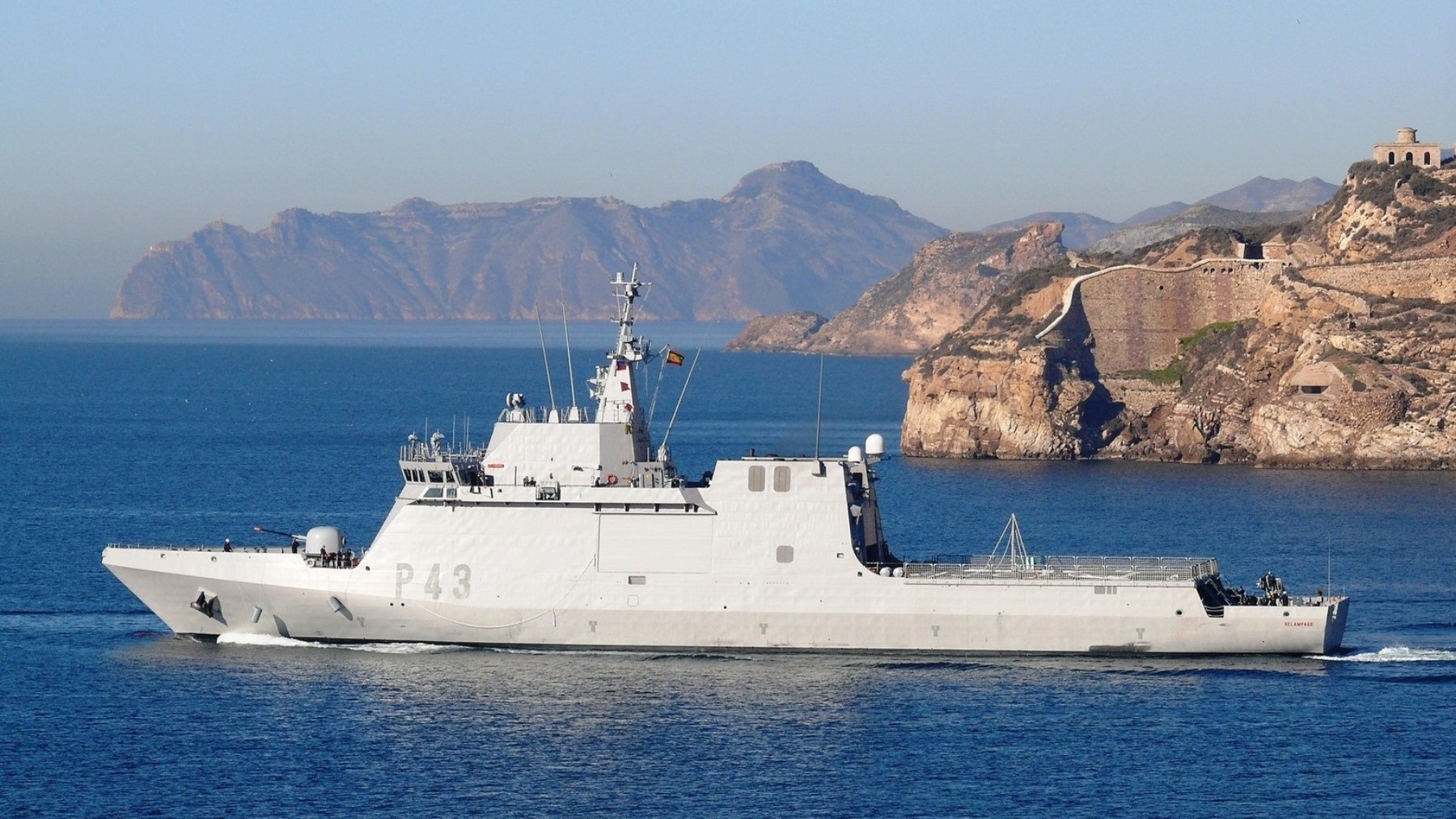 Un buque de acción marítima (BAM) de la Armada.