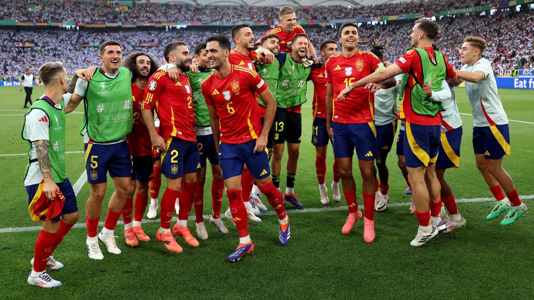 España celebra el pase ante Alemania. (Getty)