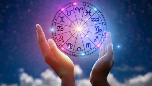Horóscopo de hoy 18 de julio: los signos del zodiaco que encontrarán el amor este verano