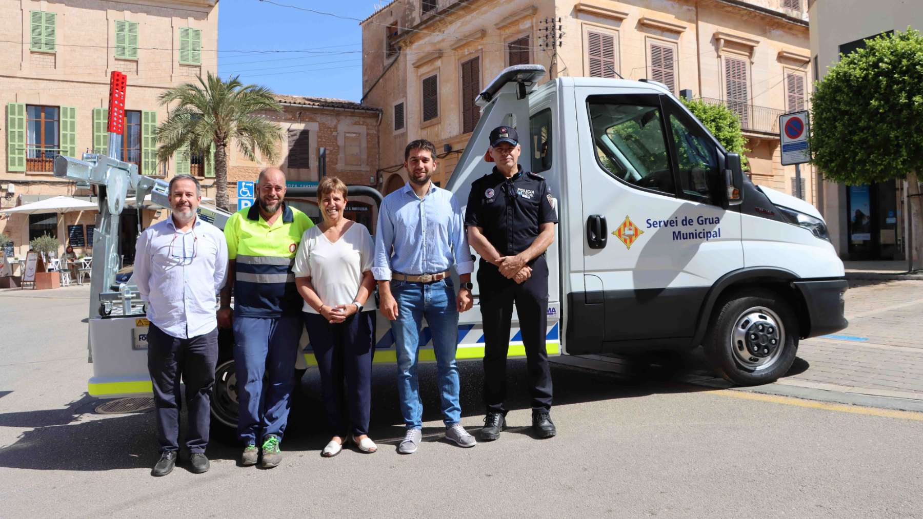 Nueva grúa municipal de Santanyí.