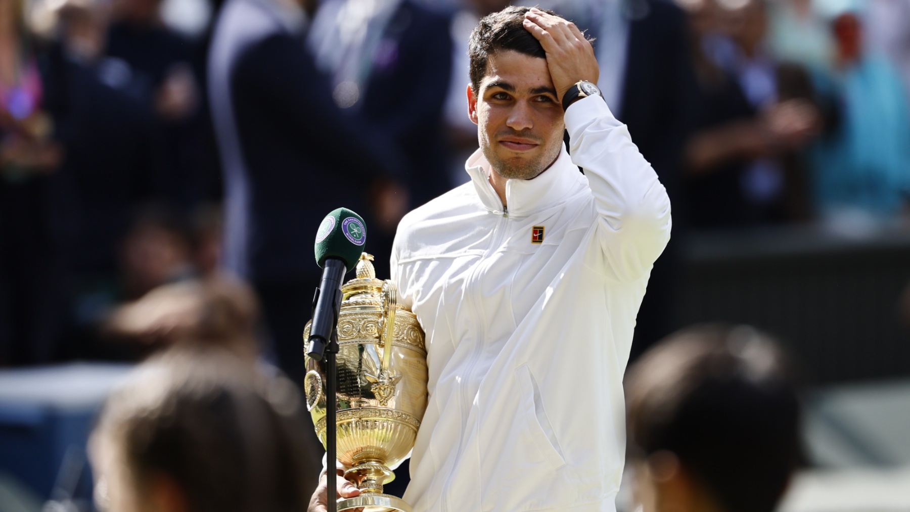 Carlos Alcaraz tras ganar Wimbledon. (Getty)