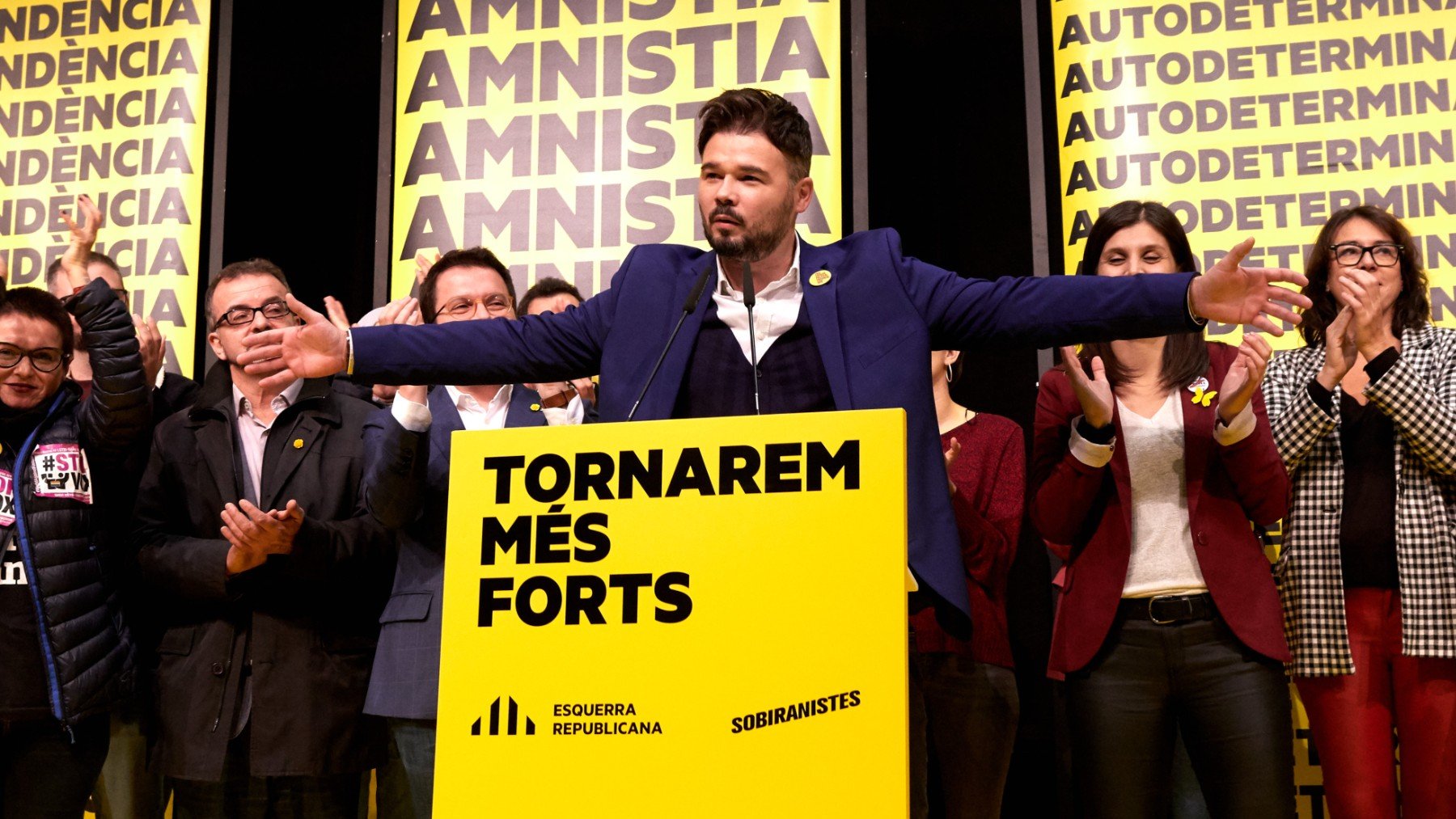 Rufián, en un discurso en la sede de ERC. (Getty)