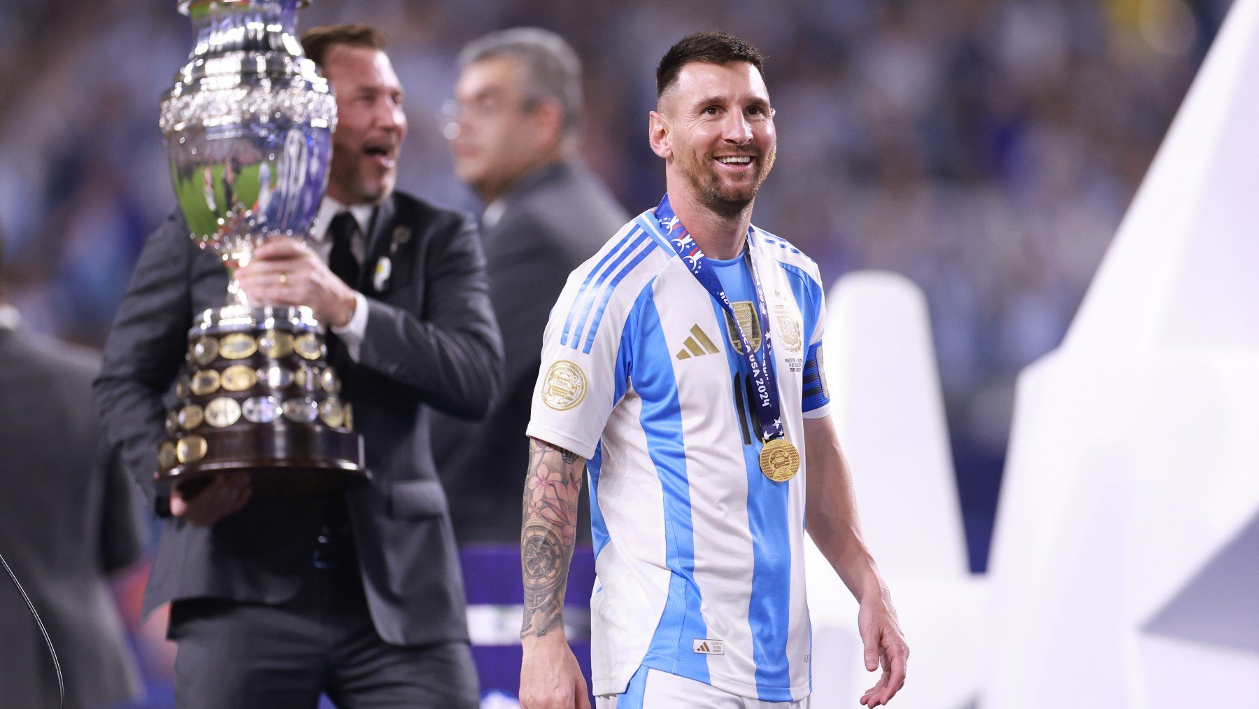 Leo Messi sonríe tras ganar la Copa América. (Getty)