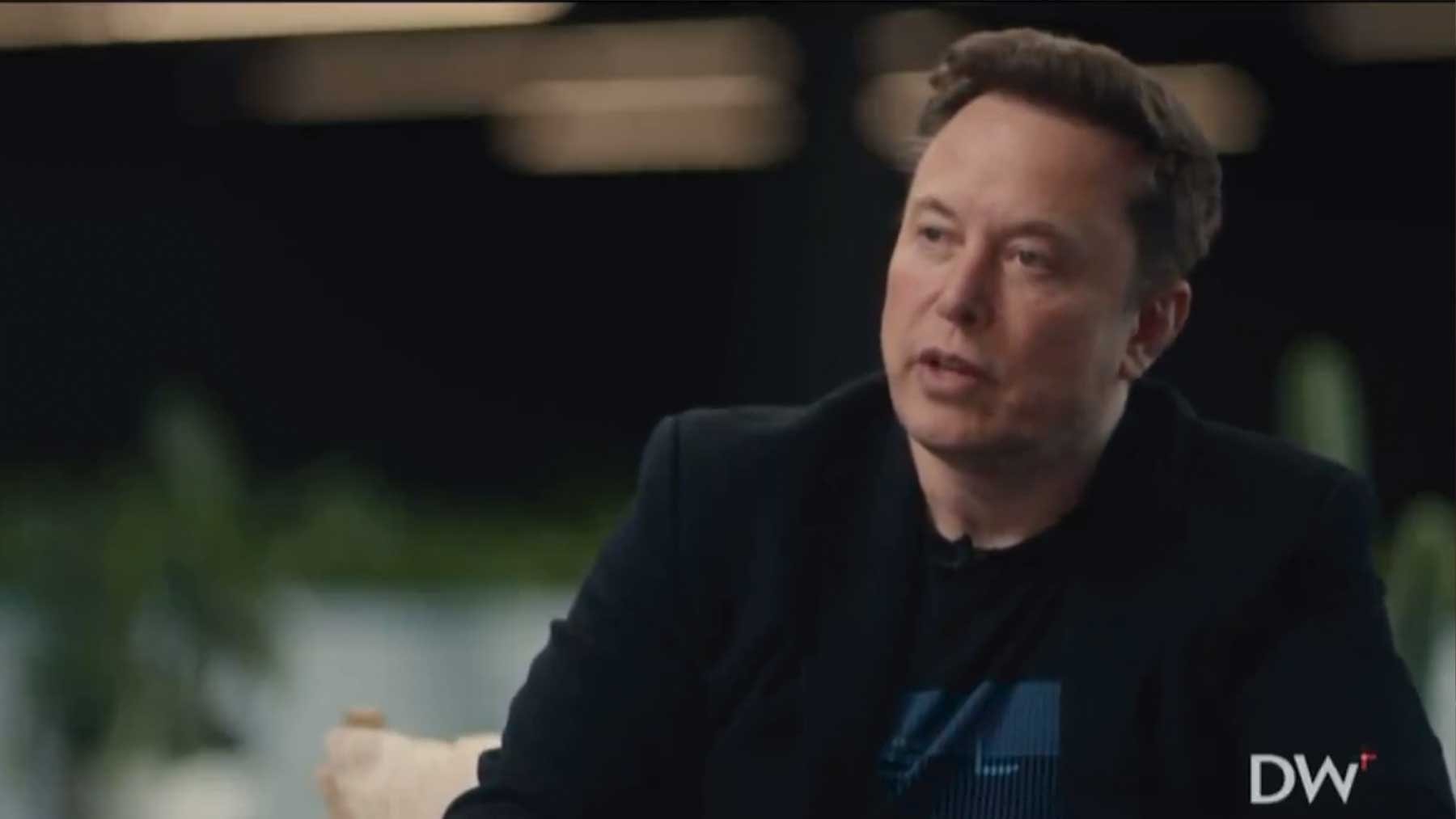 Elon Musk durante la entrevista.
