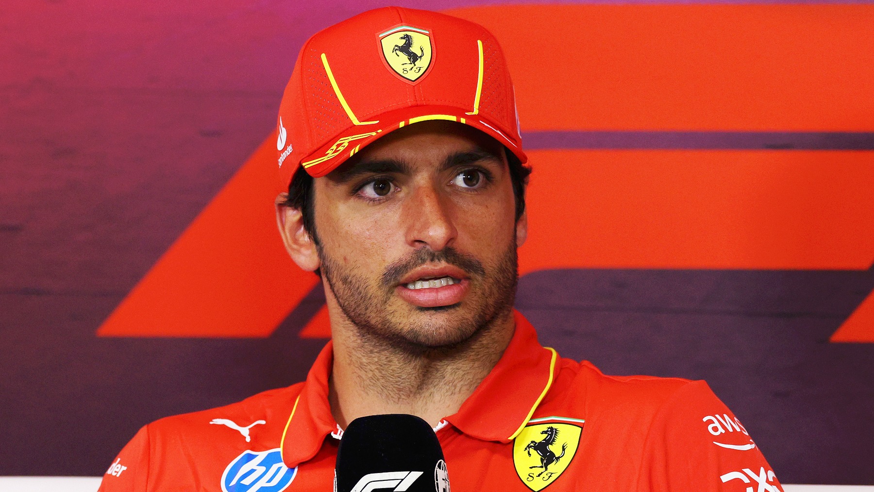 Carlos Sainz en la rueda de prensa de la FIA en Spa. (Getty)