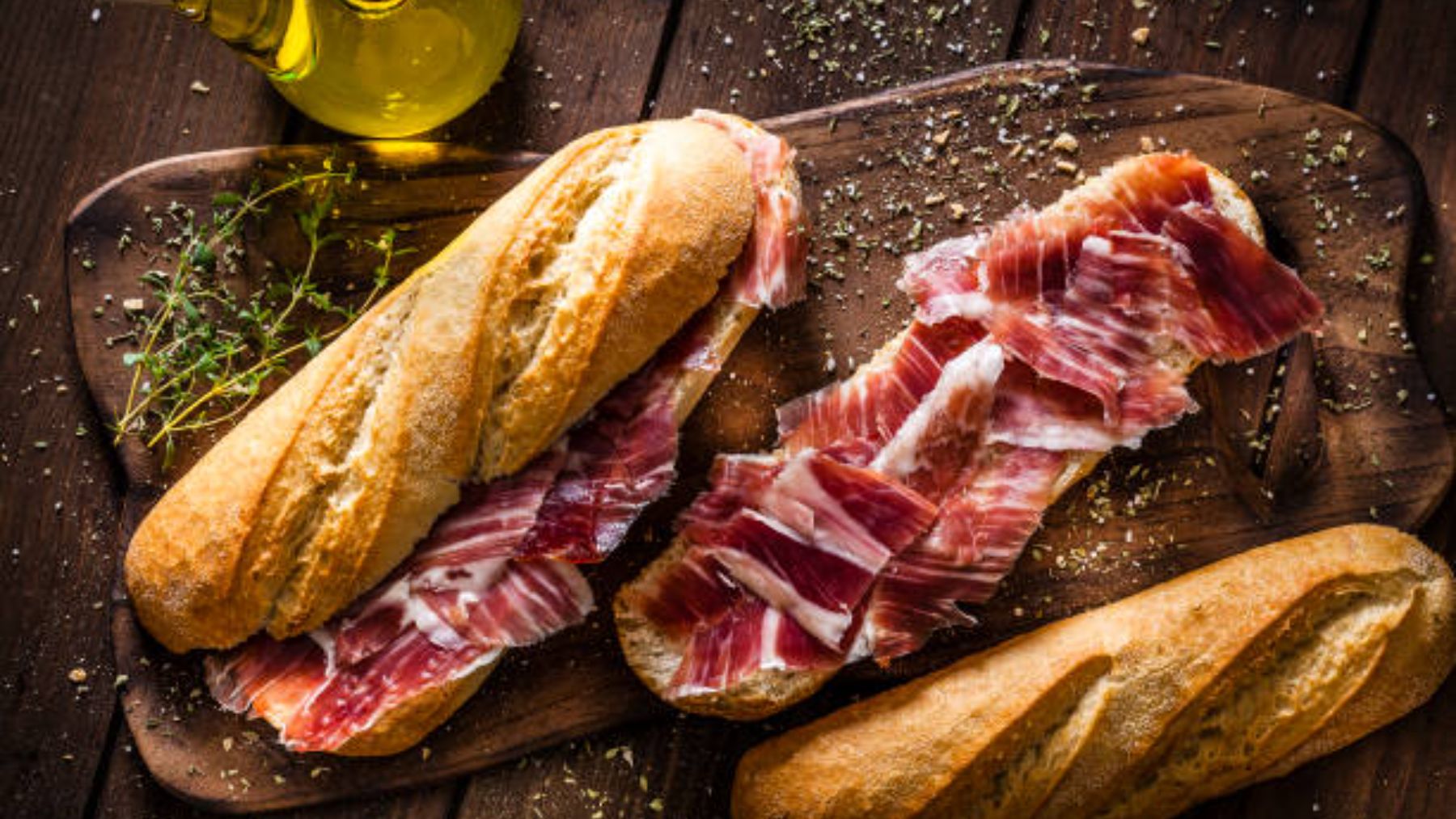 Bocadillo de jamón.