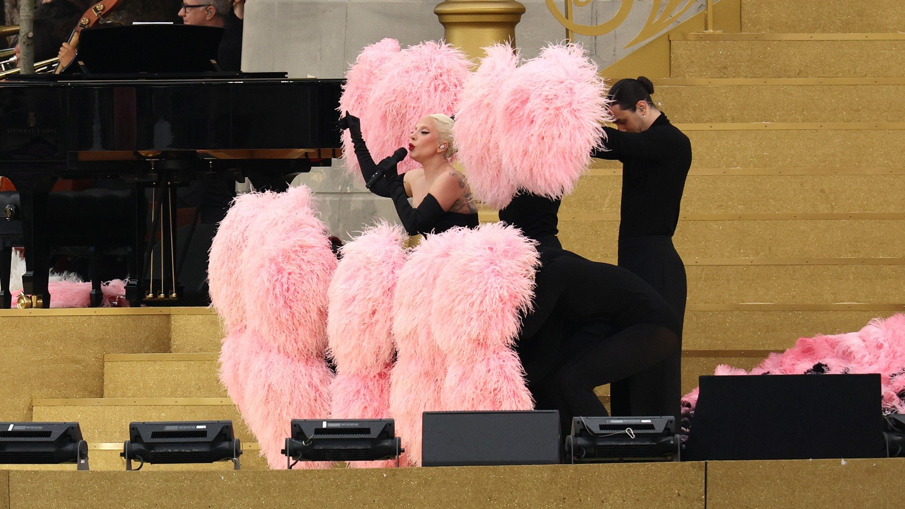 Lady Gaga, durante su actuación en París 2024. (Olympics)