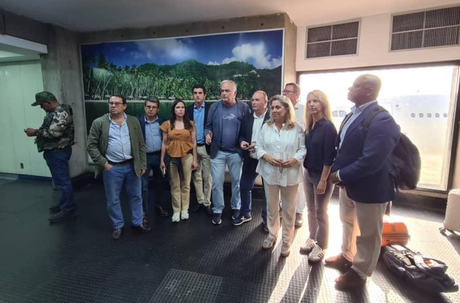 Delegación de diputados y senadores del PP en Venezuela.