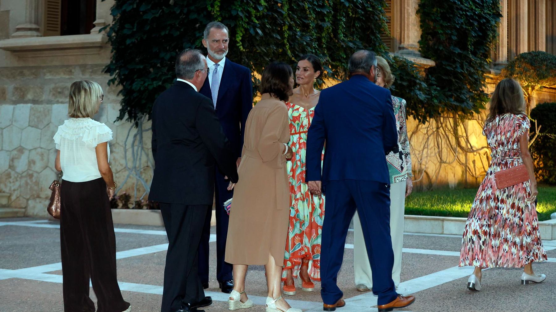 Recepción de los Reynes a la sociedad balear en Marivent en 2022.