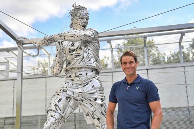 Estatua Nadal Roland Garros