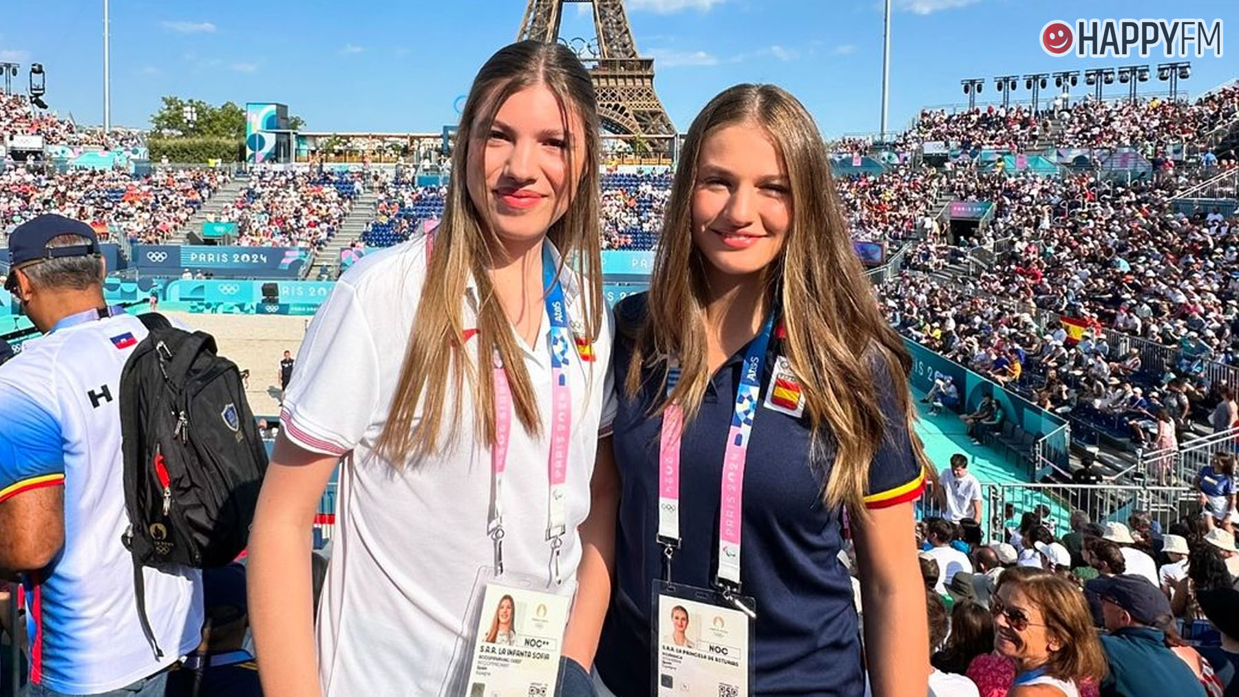 La Infanta Sofía y la Princesa Leonor en París. (Instagram)