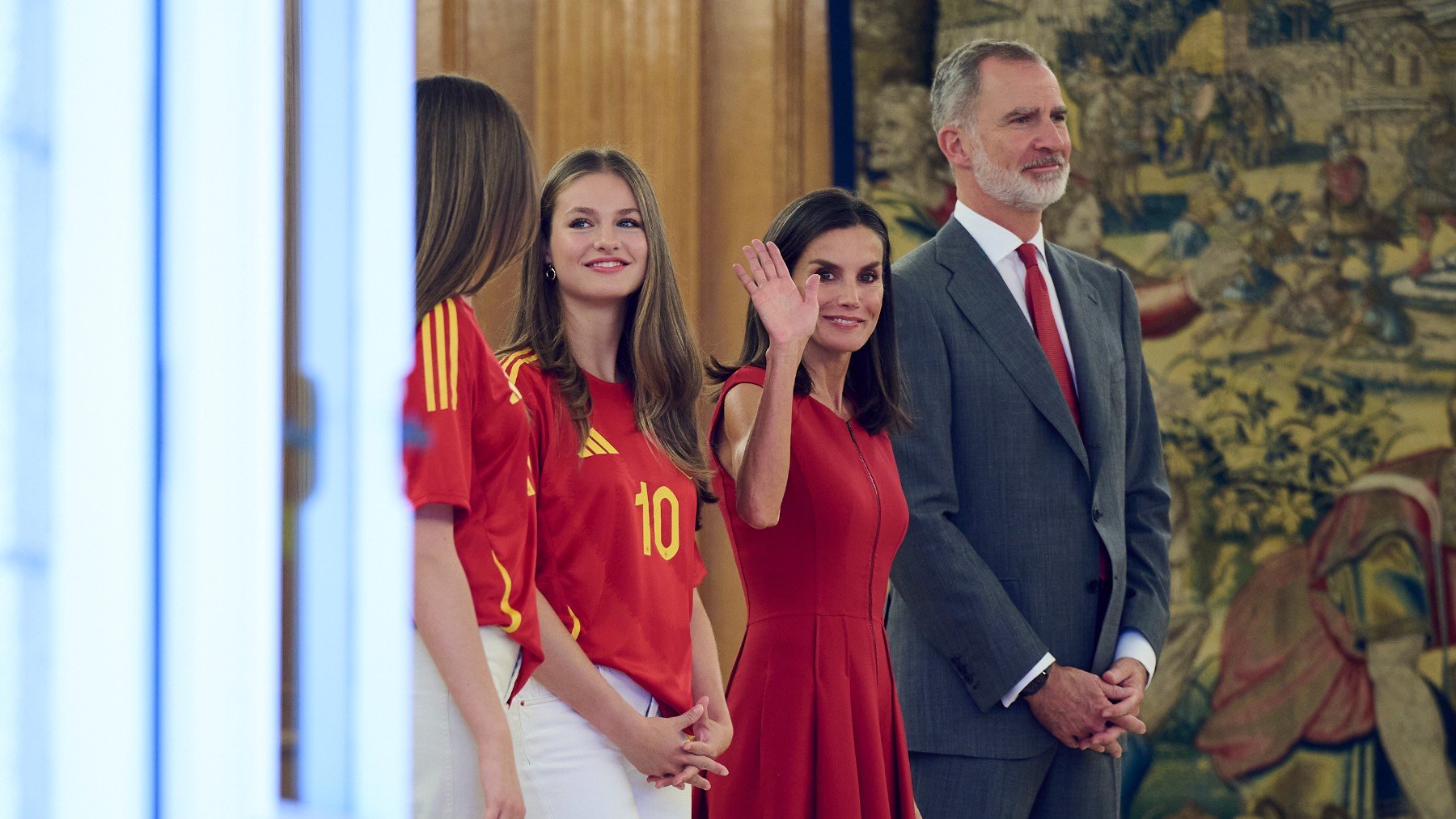 La Reina Letizia junto a su familia en la reciente celebración de la Eurocopa. (Getty)