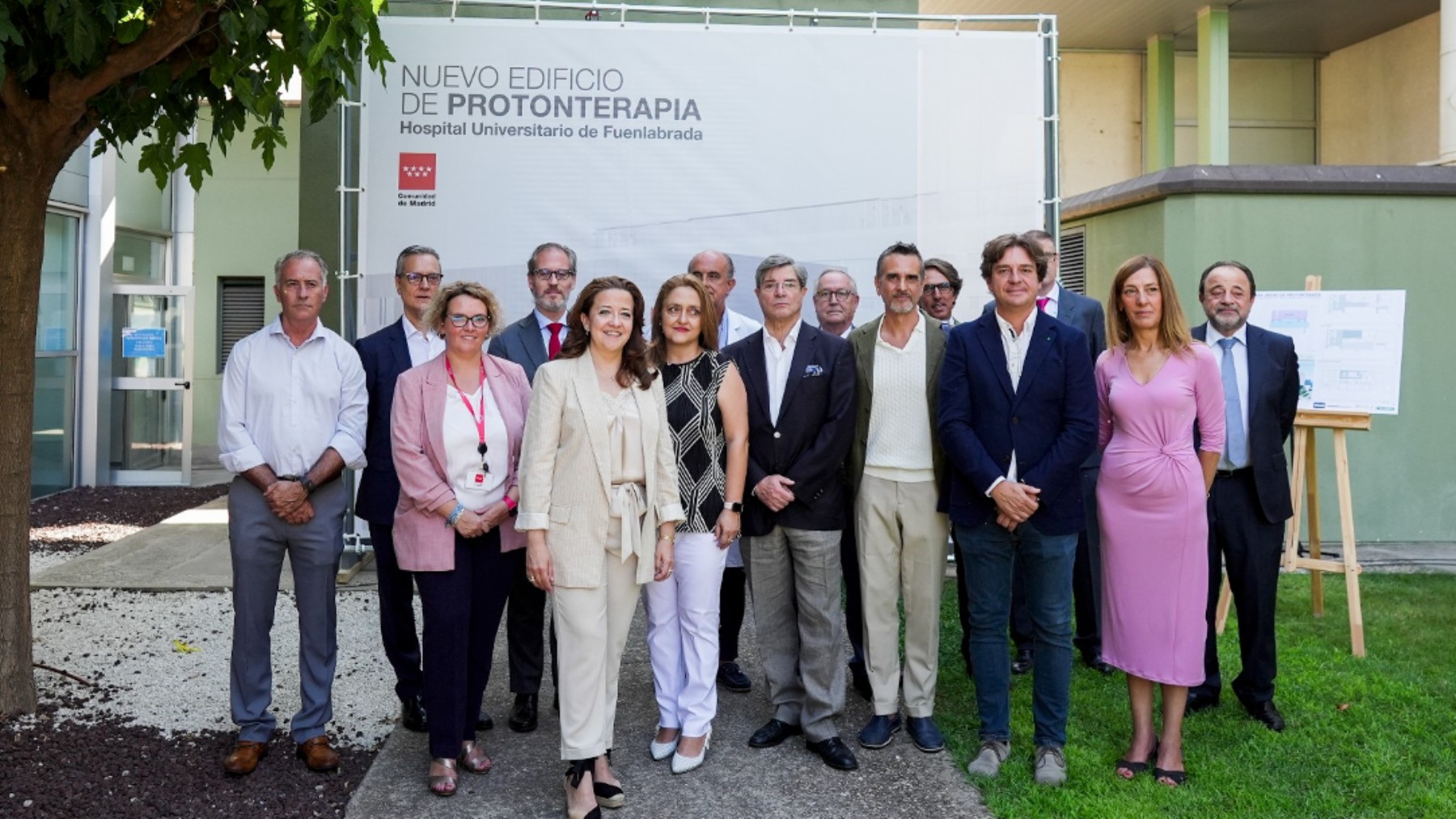 Fátima Matute, inaugura las obras del bunker para la tecnología de protonterapia en Fuenlabrada.