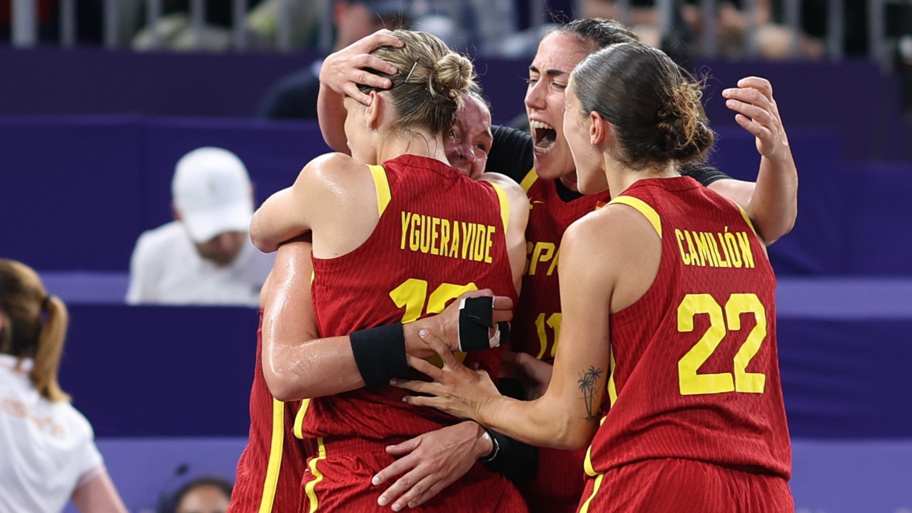 España celebra una de sus victoria en los Juegos. (Getty)