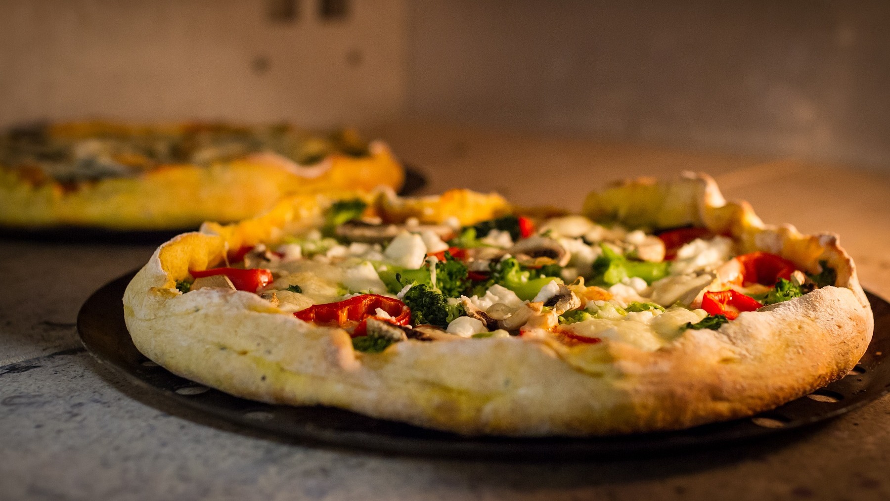 Pizzas cocinadas al horno.