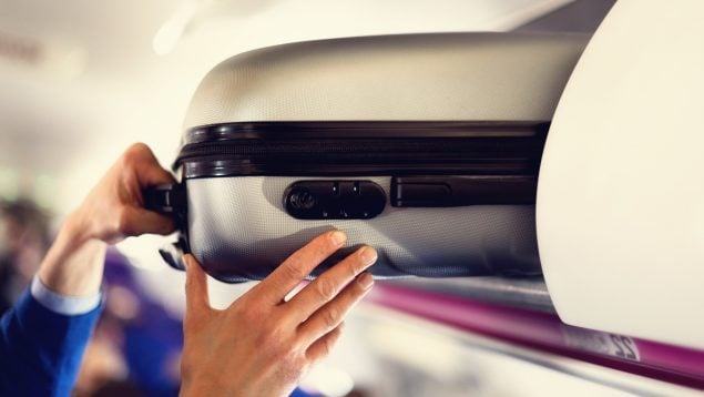 equipaje de mano, equipaje avión, ryanair, vueling, aerolíneas, consumidores europeos, de europa