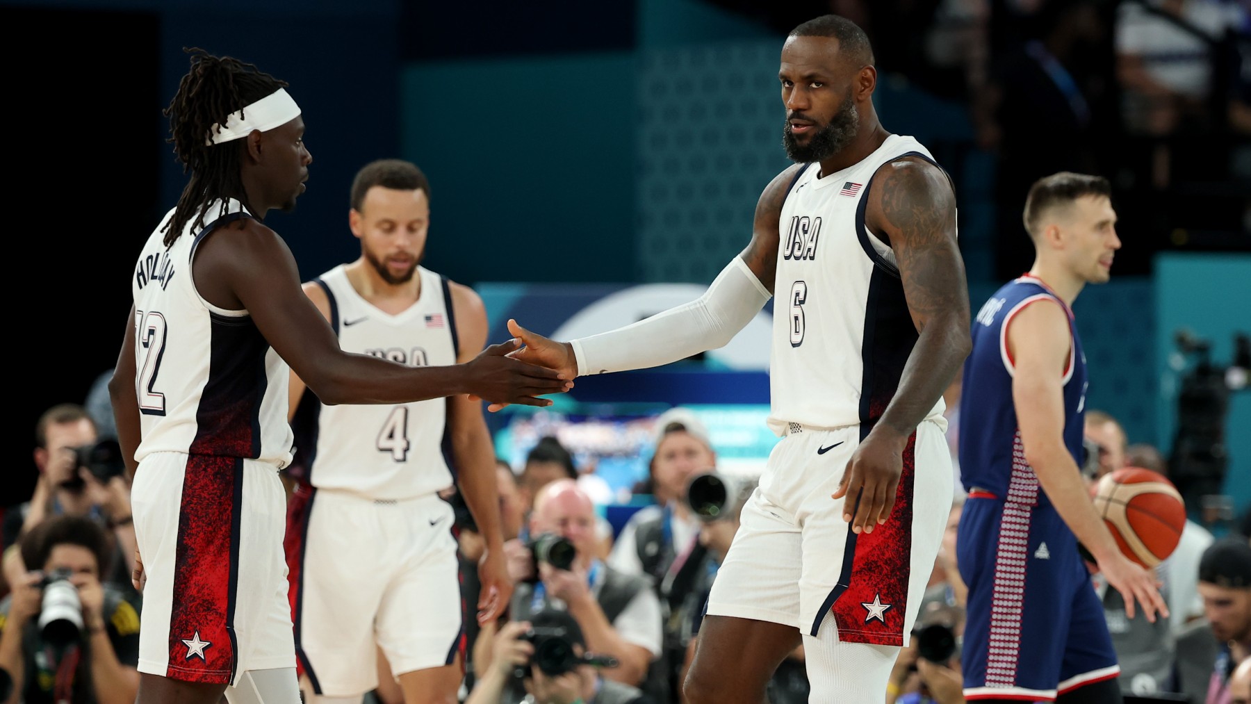 Lebron James contra Serbia. (Getty)
