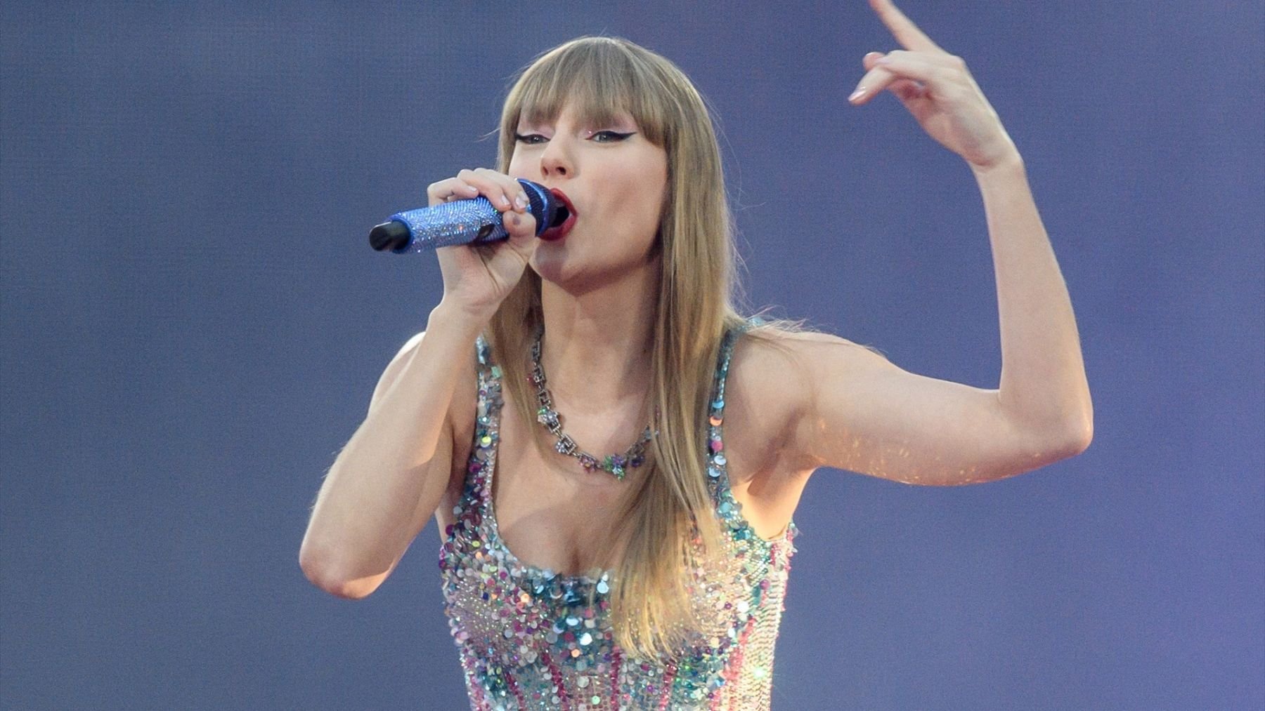 La cantante Taylor Swift durante uno de sus conciertos. (FOTO: E.P.)