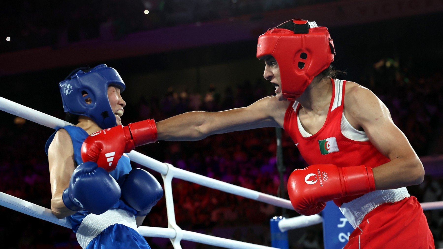 Imane Khelif, en el combate por el oro. (Getty)