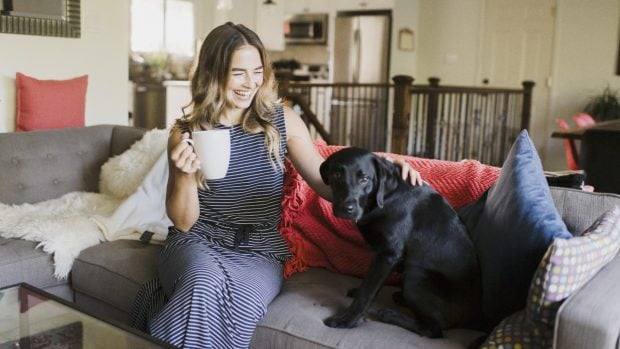 Un perro con su dueña (Foto RSCE)