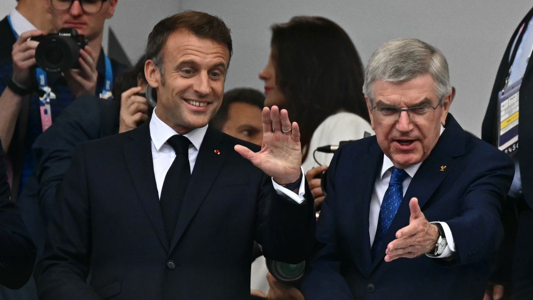 Emmanuel Macron y Thomas Bach. (Getty)