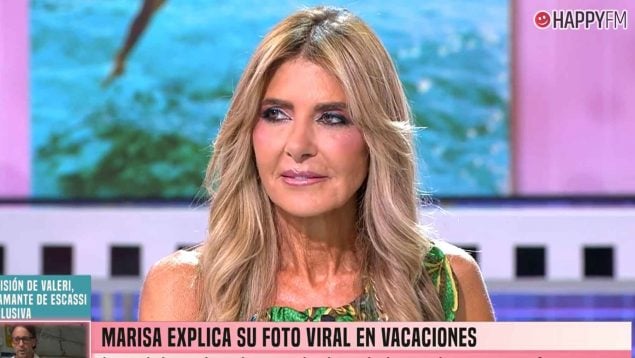 Una colaboradora de 'Fiesta', pillada: su espectacular foto de verano está sacada de Pinterest (Mediaset).