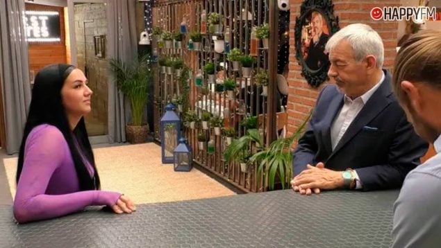 Carlos Sobera y Alba en 'First Dates'.