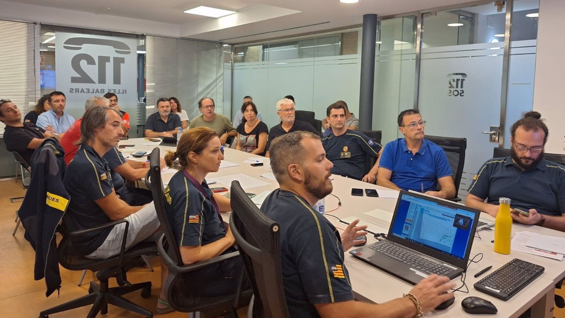 Reunión especial de los servicios de emergencia ante la DANA que afecta a Baleares.