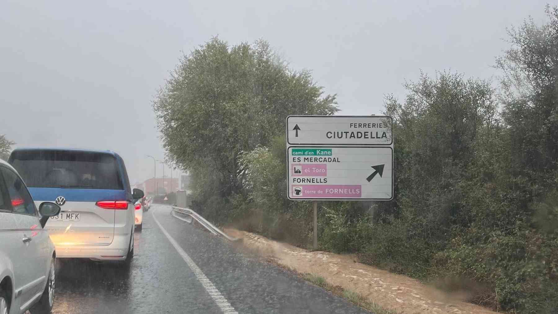 Una carretera de Menorca.