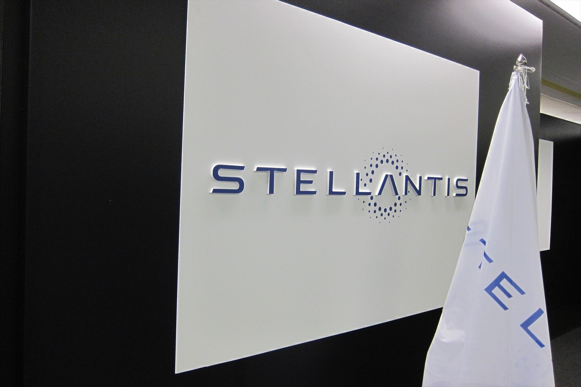 europapress_4150647_logo_stellantis.jpg