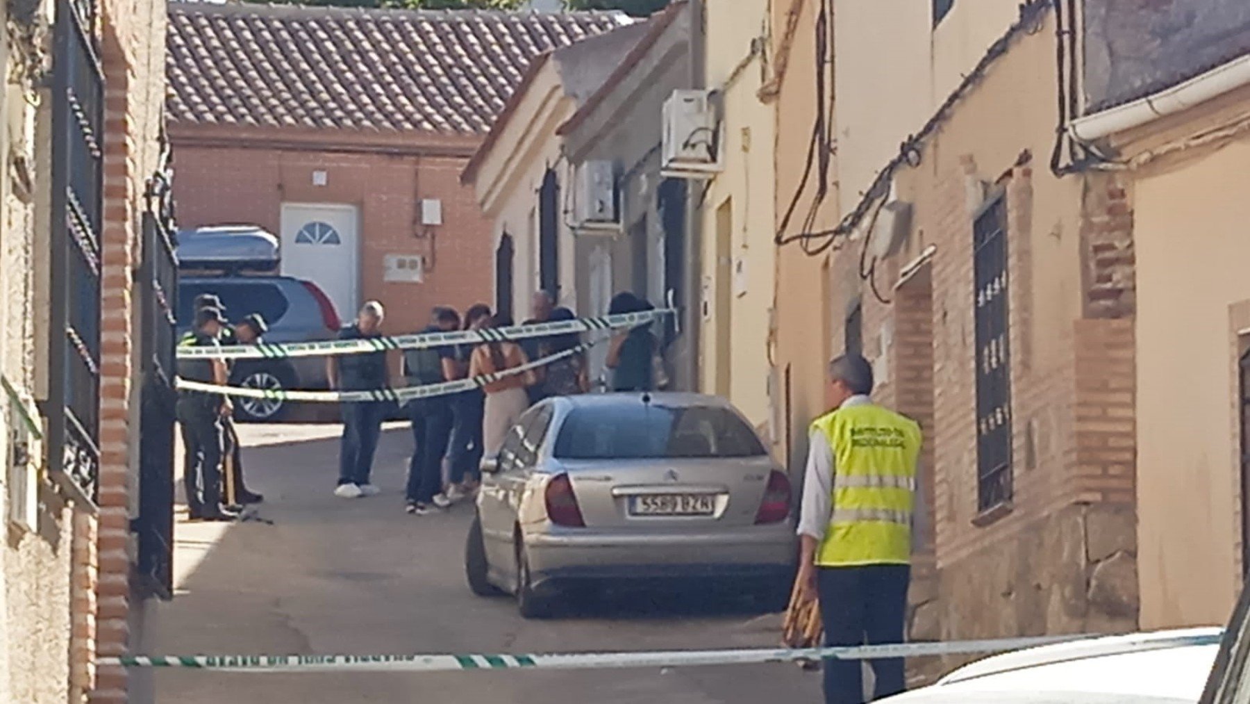 Imágenes de la Guardia Civil en la vivienda: (Foto: Ep)