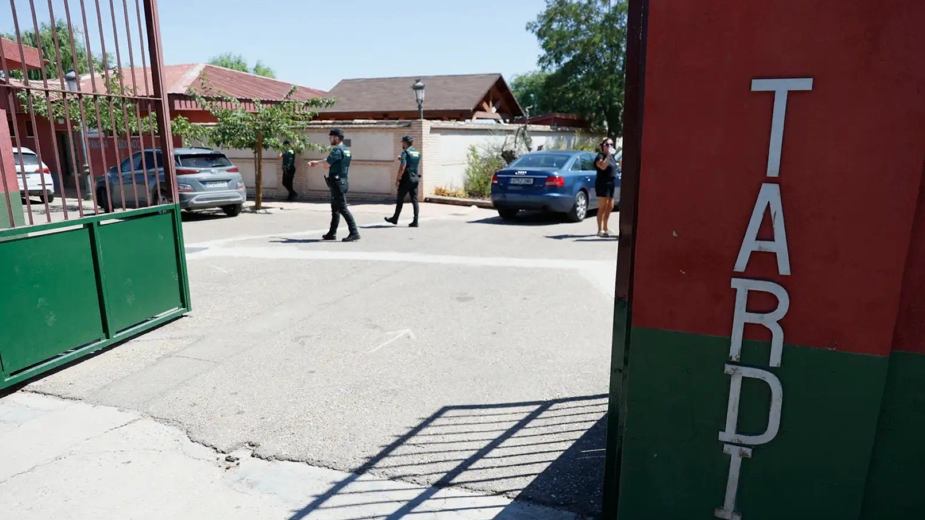 La Guardia Civil en la escena del crimen de Mocejón.