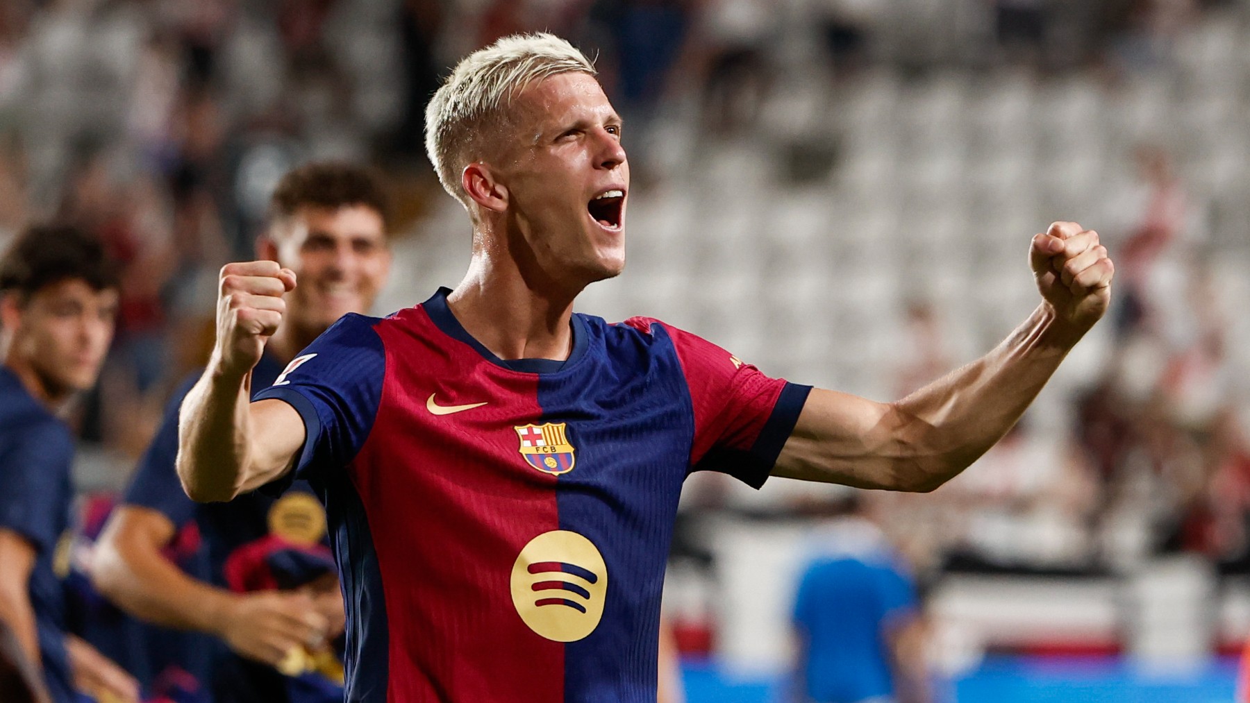 Dani Olmo celebra la victoria contra el Rayo. (EFE)