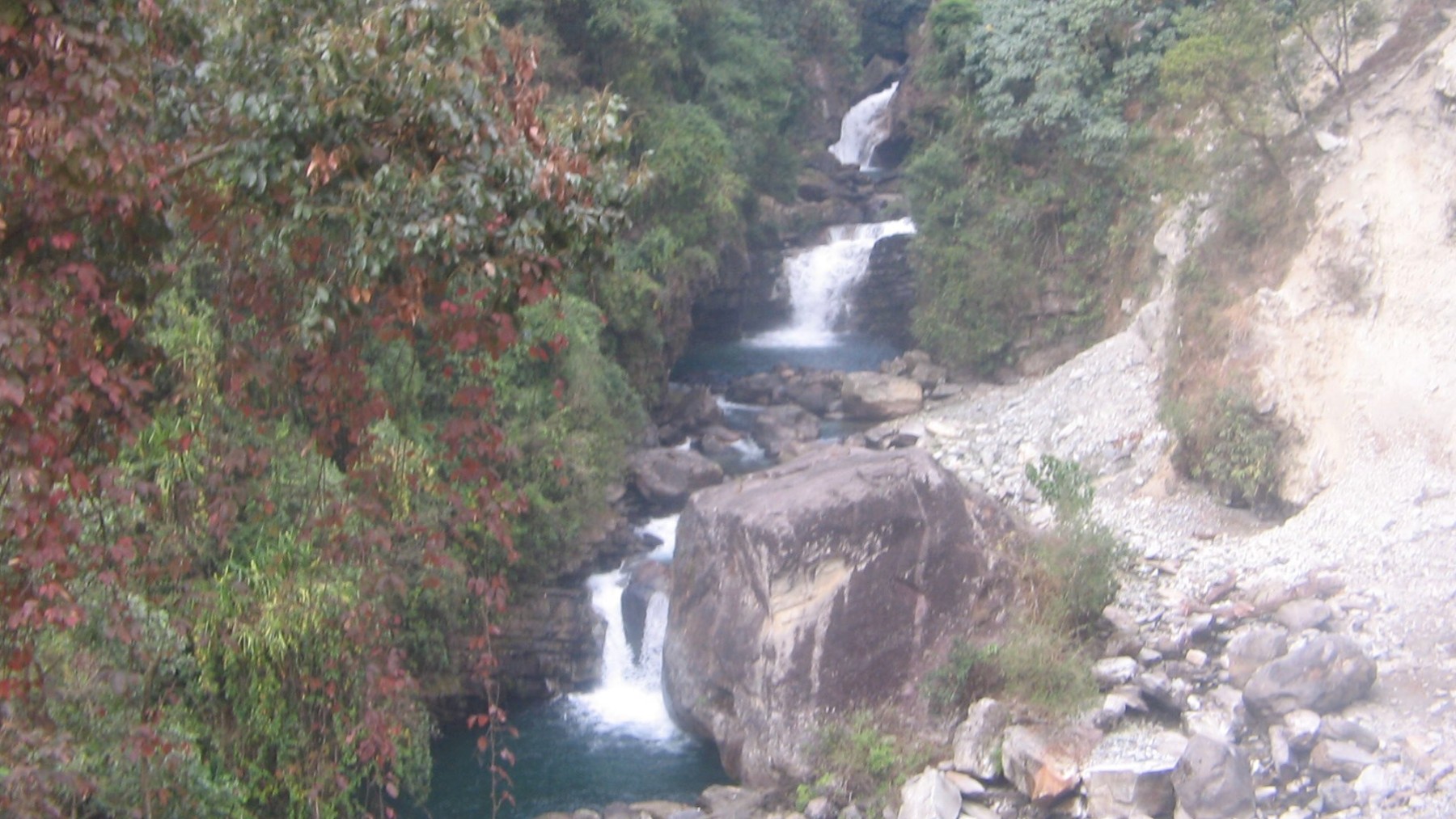 Río Bhurungdi en Nepal.