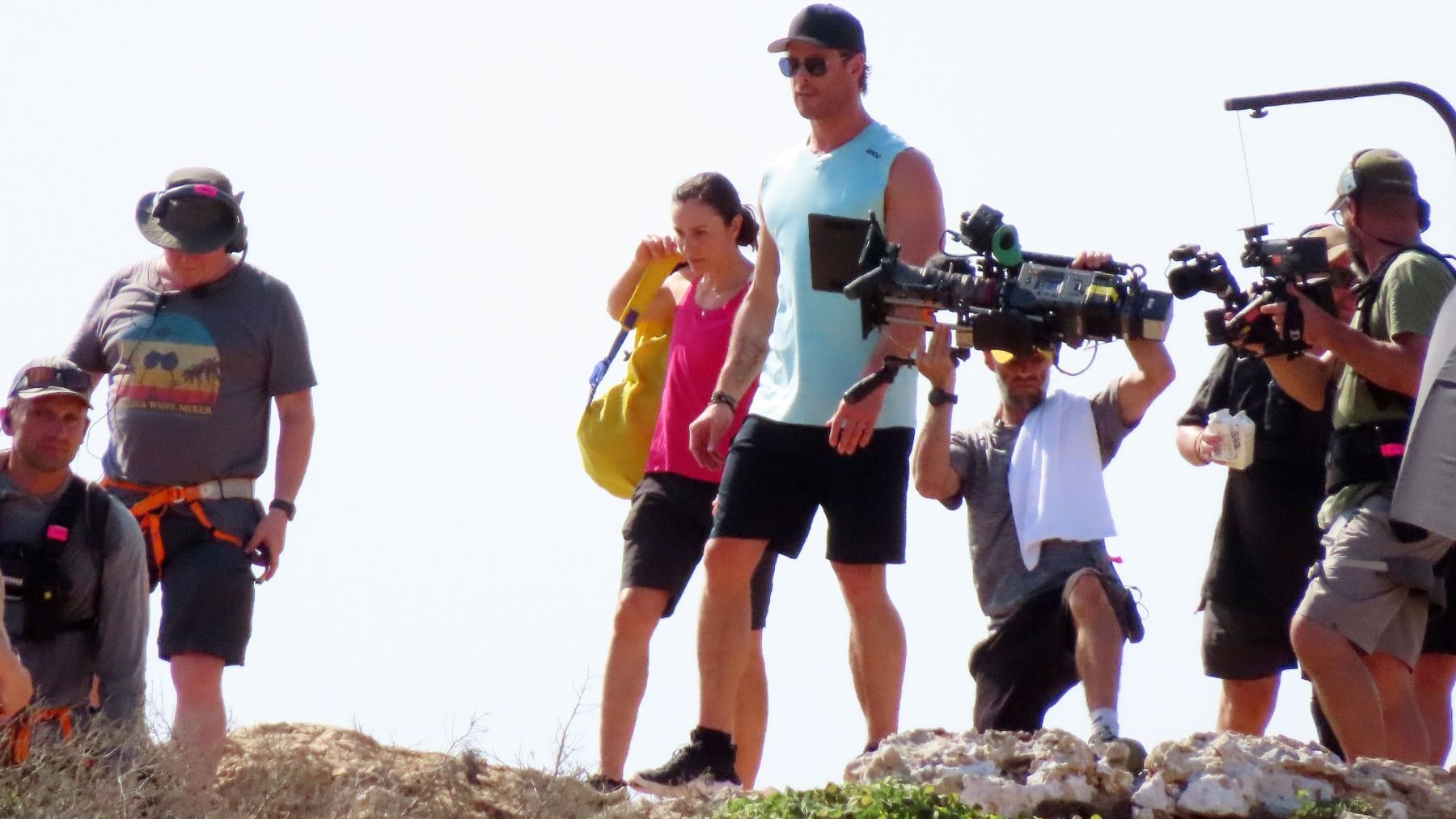 Chris Hemsworth en el rodaje de un documental en Mallorca. (Gtres)